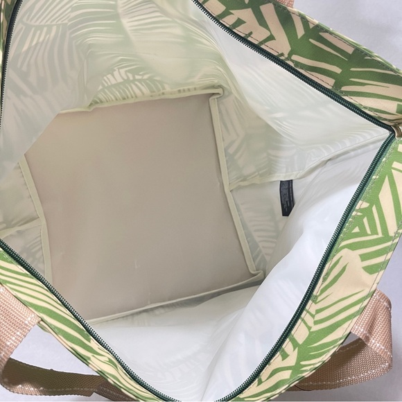 Chico's Tropical Palm Leaf Oversized Tote Bag & Pouch Set - Picture 7 of 15